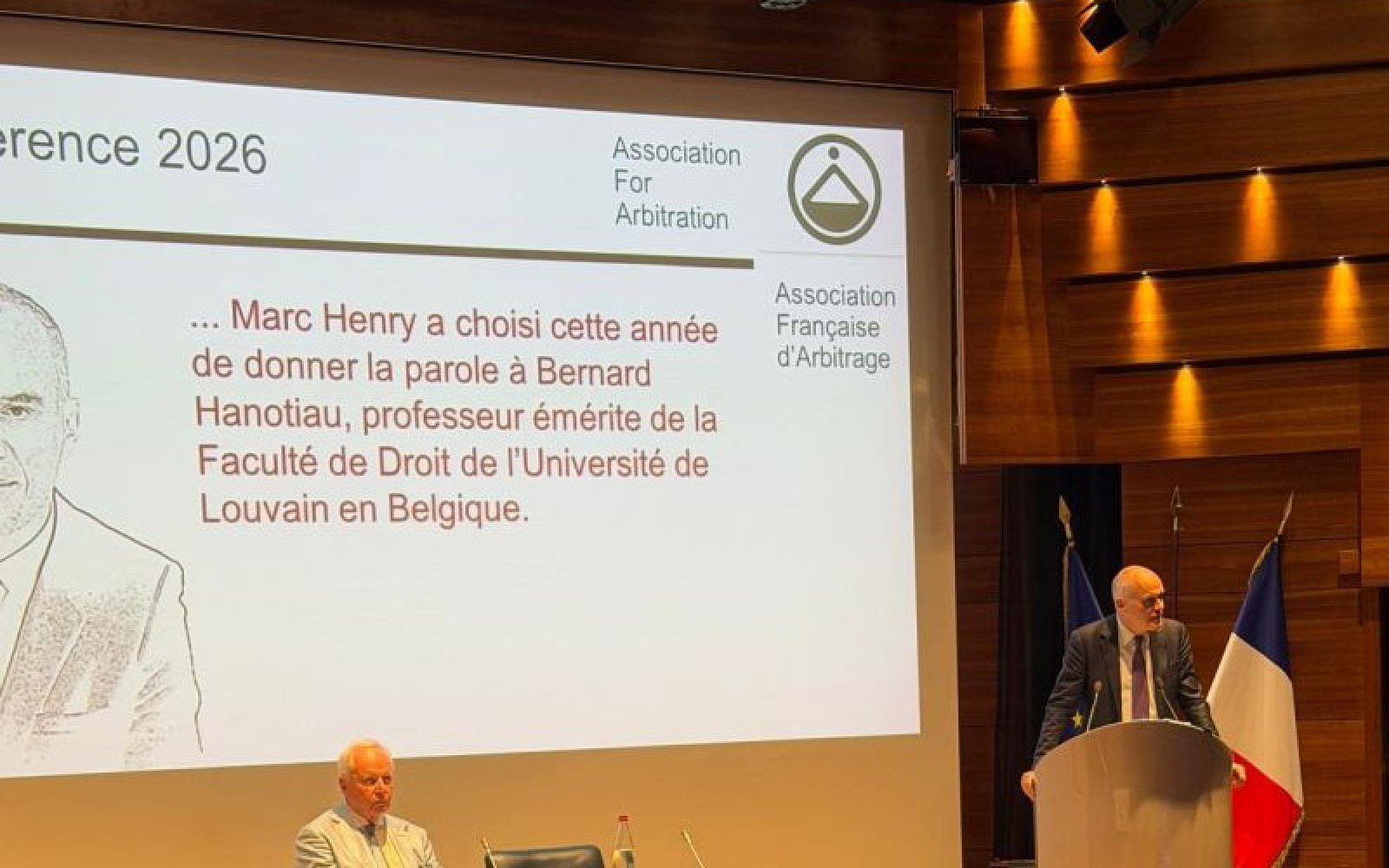 Arbitrage et Conférence : deux soirées, deux communautés